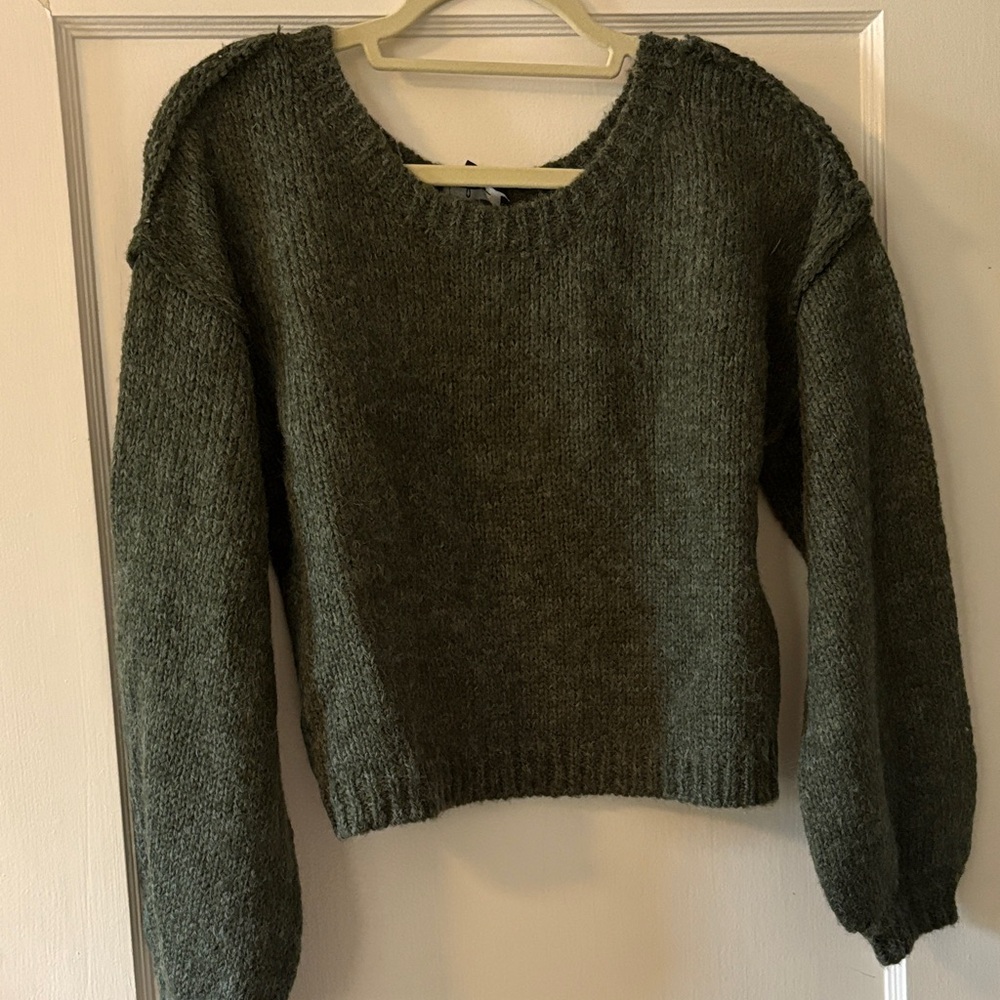 Lulu's Forest Green Crew Neck Sweater